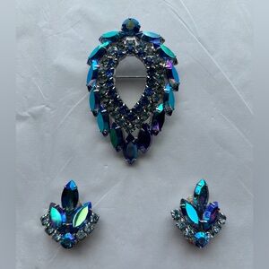 Vintage 60’s Juliana Blue Lagoon Borealis Rhinestone Brooch and Earrings Set